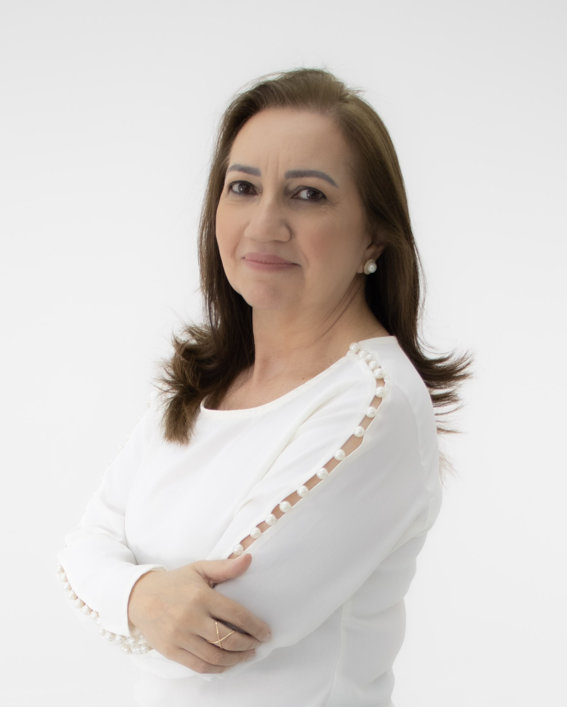 Dra. Elexsandra Gouveia — Advogada especialista em Direito de Família e Sucessões